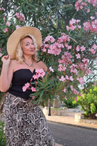 Jolie femme allemande nadezhda de berlin avec Blond cheveux 47 ans photo-5