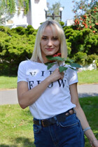 Ukrainian wife anna from dnepr with Blonde hair age 35 photo-27