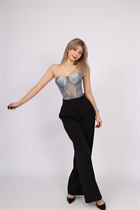 Belle femme ukrainienne yelyzaveta de khmelnitsky avec Blond cheveux, âge 19 photo-1