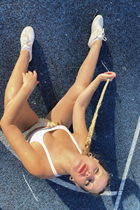 Beautiful wife from Ukraine maria from kremenchuk with Blonde hair age 38 photo-9