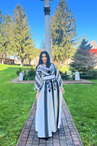 Rencontre femme ukrainienne oksana de ivano frankivsk avec Noirs cheveux, age 43 photo-5