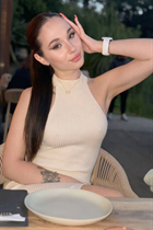 Wife from Ukraine yulia from kiev with Dark Brown hair age 23 photo-2