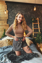 Lovely Ukrainian girl yulia from nikolaev with Light Brown hair age 32 photo-9