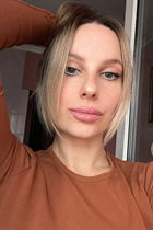 Ukrainian lady alina from poltava with Blonde hair age 30 photo-28