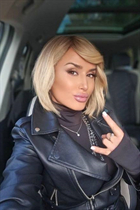 Girl from miami lidia with Blonde hair age 46 photo-15