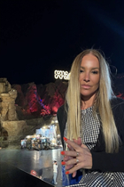 Jolie fille julia de dubai avec Blond cheveux, âge 48 photo-18