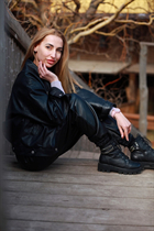 Ukrainian single woman nata from boston with Blonde hair age 39 photo-7