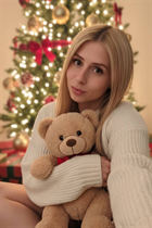 Ukrainian mail order bride olga from krivoy rog with Blonde hair age 34 photo-1