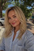 zagreb mariée zhanna avec Blond cheveux, âge 44 photo-3