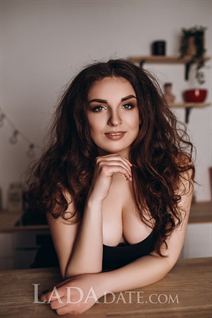 Single women from ukraine victoria from dnepr with Dark Brown hair age 23
