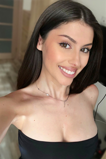 Belle femme ukrainienne sofia de kyiv avec Brunette cheveux, âge 24