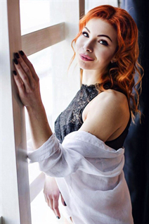 Single women from ukraine elena from kiev with Red hair age 38