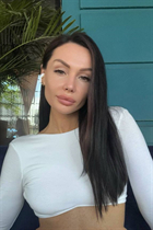 Fille ukrainienne viktoriia de odesa avec Noirs cheveux, âge 32 photo-1