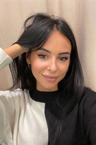 Ukrainian lady evgeniya from kiev with Black hair age 32 photo-4