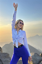 Ukrainian single woman alena from sevastopol with Blonde hair age 29 photo-17