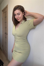 Mariée ukrainienne célibataire maria de kharkiv avec Chatain clairs cheveux, âge 26