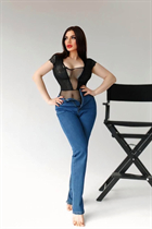 Beauté ukrainienne diana de lviv avec Brunette cheveux, âge 36 photo-1