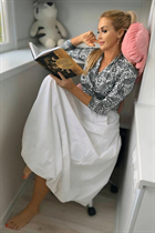 Girl from valencia olga with Blonde hair age 44 photo-16