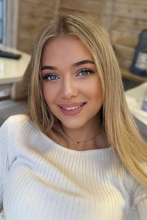 Date Ukrainian women olga from florida city with Blonde hair age 25