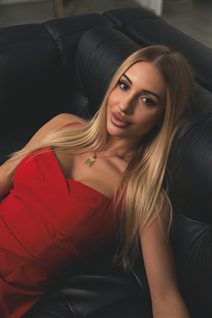 Meet Ukrainian girl olga from odessa with Blonde hair age 32