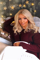Lovely Ukrainian girl daria from chernigov with Blonde hair age 32 photo-9