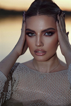 Rencontrez une fille ukrainienne alina de kharkov avec Chatain clairs cheveux, âge 26 photo-22