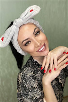 Dame d'Ukraine ekaterina de uzhgorod avec Noirs cheveux, âge 40 photo-8