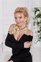 Dating a ukrainian girl victoria from odessa with Blonde hair age 33 photo-1