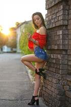 Novia de Ucrania anna de kamentskoe con pelo Negro y edad 30 photo-2