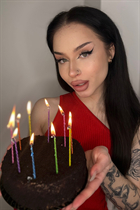 Novia ucraniana anna de khmelnitsky con pelo Negro y edad 22 photo-16