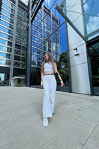 Dating a romanian woman maria from constanta with Light Brown hair 20 years old photo-11