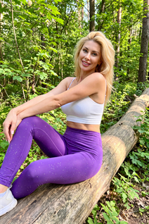 Gorgeous Ukrainian bride anna from kyiv with Blonde hair age 35