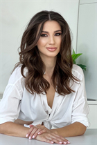 Jolie femme ukrainienne katerina de kiev avec Chatain clairs cheveux, âge 32 photo-1