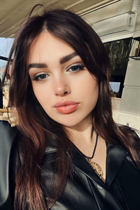 Mariée ukrainienne amina de lviv avec Brunette cheveux, âge 24 photo-16