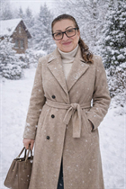 Jolie fille valentina de zagreb avec Brunette cheveux, âge 61 photo-13