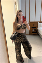 Chica ucraniana larysa de kyiv con pelo Marrón claro y edad 38 photo-13