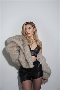 Lady from Ukraine sofia from zaporizhzhia with Blonde hair age 22