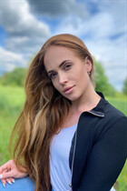 Ukrainian girl inna from kiev with Light Brown hair age 32 photo-7