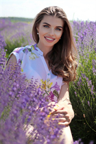 ottawa mariée darina avec Chatain clairs cheveux, âge 36 photo-16