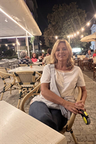 Femme célibataire ukrainienne irina de odesa avec Chatain clairs cheveux, âge 61 photo-2
