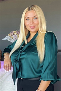 Ukrainian bride julia from vinnytsia with Blonde hair age 39