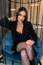 Dame moldave marina de chisinau avec Noirs cheveux, âge 27 photo-23