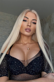 Dating ukrainian girl anna from odesa with Blonde hair age 35