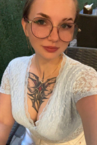 Beautiful wife from Ukraine alona from poltava with Blonde hair age 23 photo-6