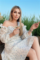 Ukrainian pretty girl tetiana from dnepr with Blonde hair age 37 photo-12