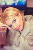 Mariée ukrainienne tetiana de bucha avec Blond cheveux, âge 49 photo-5