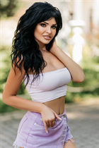 Fille ukrainienne pour le mariage angelina-romana de ivano-frankovsk avec Noirs cheveux, âge 28 photo-3