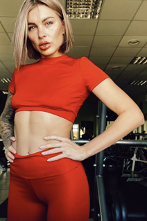 Femmes slaves elena de kropivnitskiy avec Blond cheveux, âge 38