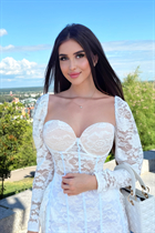 Beautiful woman of ukrainian daryna from kiev with Dark Brown hair age 21 photo-21