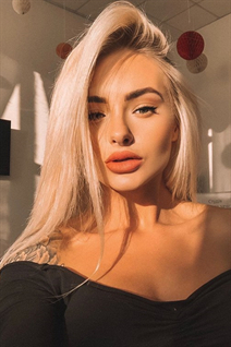 Femme ukrainienne de zhytomyr alexandra avec Blond cheveux, âge 26